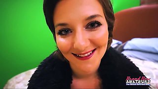 Lovely Kylie Wants To Get Her Pussy Drilled By A Big Shaft!
