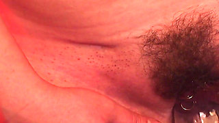 Reverse cowgirl and pee pissing fetish milf video