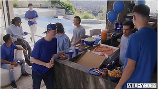 Cock-hungry Curvy Goddess Kianna Gets Blowbanged With Celtic Iron, Josh Rivers And Kianna Dior