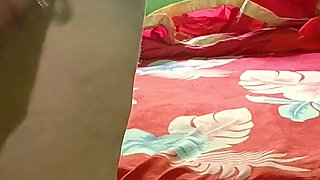 Johntronx - Hot Thai Babe Kin Front of Mirrors and on the Toilet