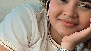 I Met a Girl on the Way to the Beach and She Took Me to Live Something I Didn't Expect