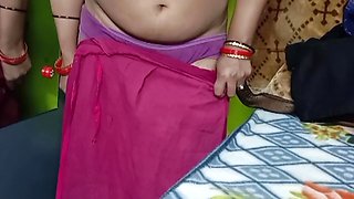 Indian Beautiful Bhabhi in Yellow Color Sari.