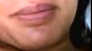 Horny Thai Amateur Sa Masturbates on Webcam