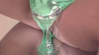 Sexy Wet Pussy Babe Fondles Her Clit