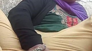 Indian Desi Bhabhi Finger