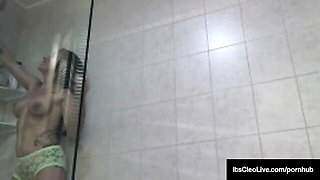 Masturbating xxx with blooming baby from Its Cleo Live