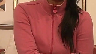 Milf with shaved pussy enjoys alone while being filmed - 3