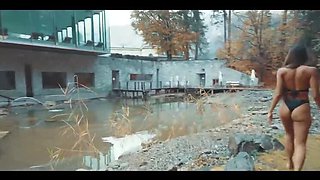 Finnish Sauna Dark Secrets: Amateur Brunette Flashes Big Dick in 4K