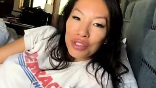 Webcam Asian chick anal masturbation tease