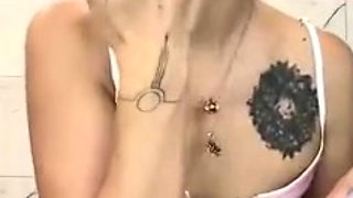 Amateur Blonde Teen Plays Solo with Toy Webcam Porn