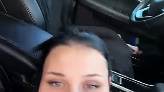 Russian slut get cum on pussy after hard anal sex in the car