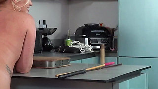 I Want Extra Strokes