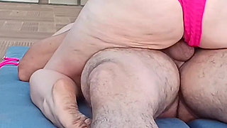 Redhead Really Ch0kes on the Dick in Her Throat