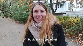 Fucked a college girl at the entrance