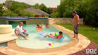 Fantastic Five - Two Babes Fucked By Three Studs At The Pool