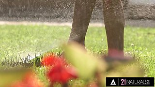 Slender and sedutive chick with a long hair gets fucked outdoors