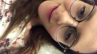 Foxxi Black's Horny Holiday Babe in a Hot Make-Up Clash