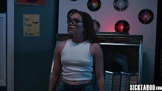 Busy night shift for coquettish big bootie teenager