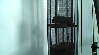 Cock craving gym slut with perfect body and natural tits is willing to get her wet pussy fucked