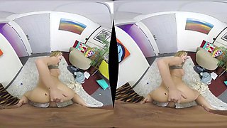 VR Sex: Doggy, Missonary  Babe Porn