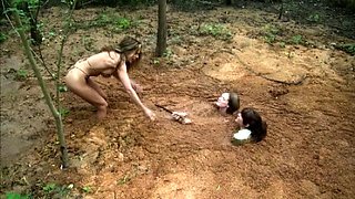 Amateur girls voyeur penetrating in public place