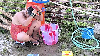 Outdoor Bath Bedroom Sex!