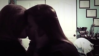Asian Amateur Lesbians Kissing