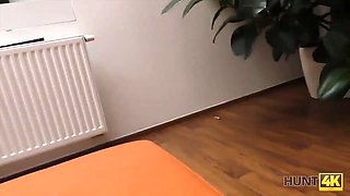 Hunt4k. hunter catches the right moment to entice teenage blonde