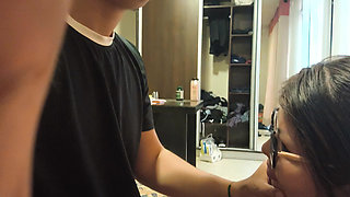 A Make-out Session with Single Stepmom, She's Crazy