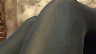 Toe Spreading&smoking