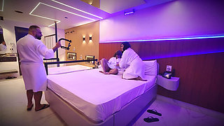 Hot Backstage I Fill the MILF's Pussy and Big Clit with Cum!