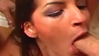 Roxxxy Pumps Her Milk