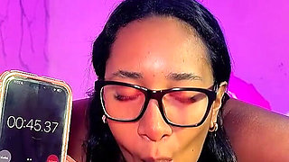 10 Minutes to Make You Cum: a Stepmom Challenge