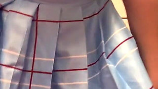 Hot Turkish Girl Melek Is Screaming as She Orgasms!