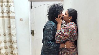 Vaishnavy's Indian Passion Ignites in Big-Tit Room Heat