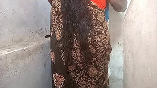 Village Priyanka Aunty Outdoor Blowjob
