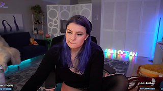 Cute blonde amateur webcam teen masturbating
