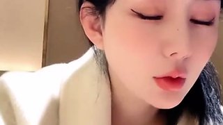 Tiny japanese babe outdoors showing boobs off