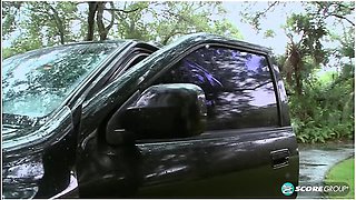 Milf Luna First Time Fucking In Hd