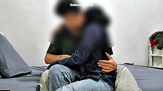 Amateur! a Malay Virgin Masturbates in a Hotel, She's My Student