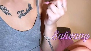 Amateur blonde girlfriend toyed and facialized