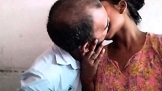 Sucking Indian GF Big Boobs and Blowjob