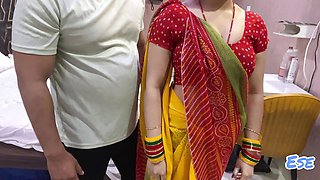 Bhabhi Call the Neighour to Fix her Shower and Pussy
