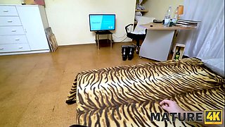 Mature4k - mature insurance agent couldn\u2019t say no to a teenie guy!