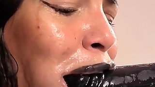 Black Lips Swallow on a Huge BBC