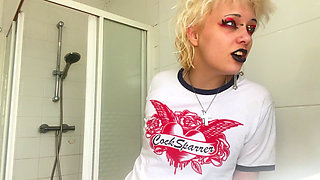 Custom) Scraping My Tongue for the Boy That Likes Me