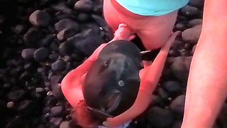 Public Blowjob On The Beach With Cum On Tits