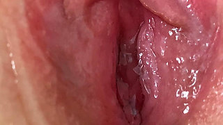 Extreme Close up Wet Pussy and Clit Orgasm