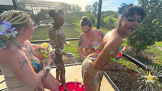 Creamy Custard Playtime: Savanna, Giana, Bleu & Livie Get Messy