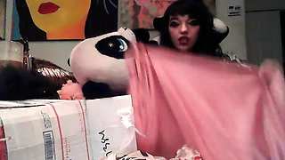 Solo mature masturbating on webcam